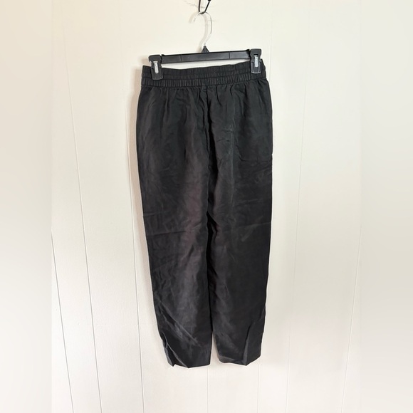 Everlane black tapered pant in butterlite Tencel lyocel size XS new - Picture 6 of 7
